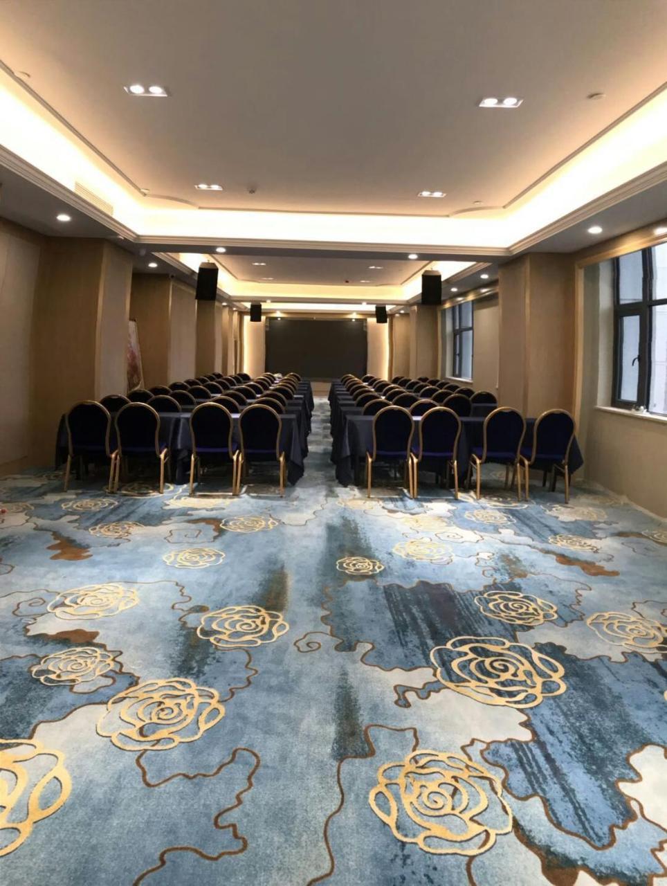 Vienna International Hotel 우한 외부 사진